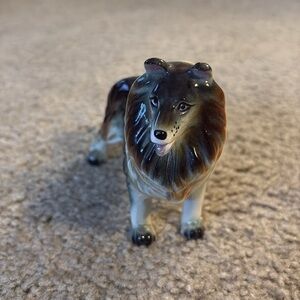 Vintage 1950’s 1960’s Ceramic Collie Dog Figurine - Brown and Black